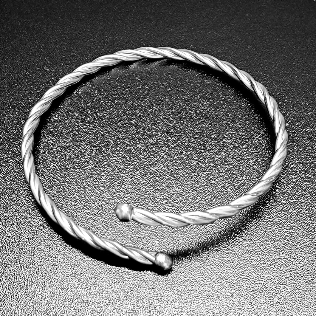 Twisted Fine Silver Bracelet -Laurie's Favorite